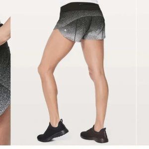 Lululemon Speed Short Black and White Ombre 8